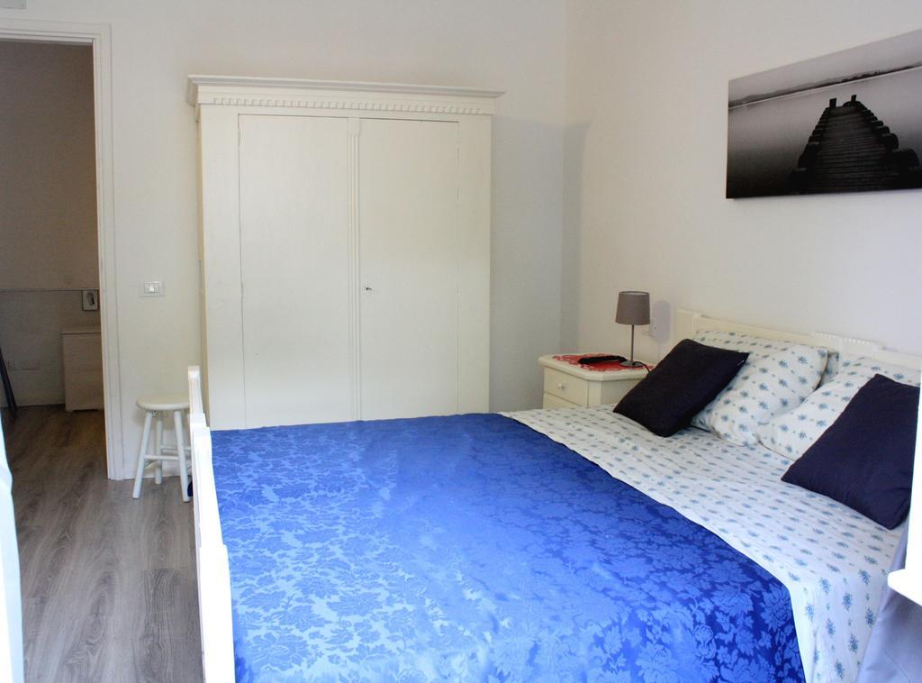 B&B Corte Del Garda Castelnuovo del Garda Rom bilde